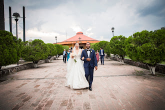 Fotograf ślubny Adreana Robles. Zdjęcie z 06.07.2018