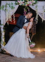 婚禮攝影師Rafael Esparza. 30.04.2025的照片