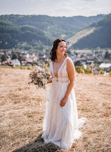 Photographe de mariage Viktoria Popova. Photo du 31.08.2025