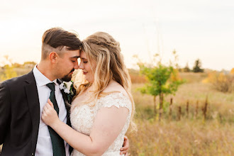Wedding photographer Courtney Liske. Photo of 15.02.2025