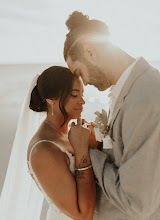 婚禮攝影師Adolfo Florentino. 13.02.2024的照片