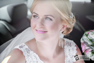 Wedding photographer Tomasz Dubrowski. Photo of 25.02.2020