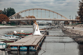 Fotograful de nuntă Barnabás Fazekas. Fotografie la: 11.06.2025