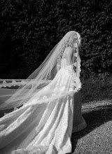 Wedding photographer Anna Saribekyan. Photo of 08.11.2025