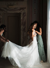 Wedding photographer Francesco Fornaini. Photo of 14.10.2023
