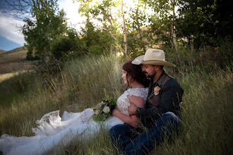 Nhiếp ảnh gia ảnh cưới Crystal Spackman. Ảnh trong ngày 25.05.2023