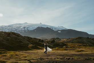 Bryllupsfotograf Caroline Vabrit. Foto fra 30.05.2025