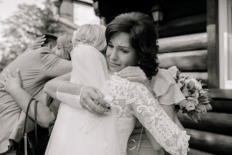 Wedding photographer Oksana Soya. Photo of 02.09.2020
