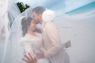 Wedding photographer Mohammad Furhzaad Bengah. Photo of 04.06.2025