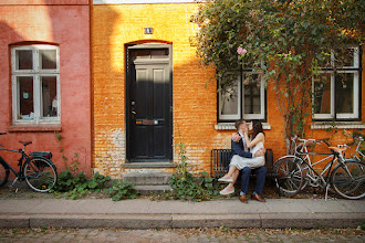 Huwelijksfotograaf Monica Hjelmslund. Foto van 28.04.2025