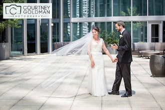 Wedding photographer Courtney Goldman. Photo of 04.05.2023