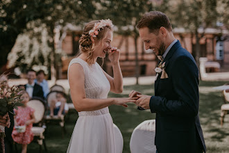 Fotografo di matrimoni Lena Schwark Fuchsblick. Foto del 11.08.2022