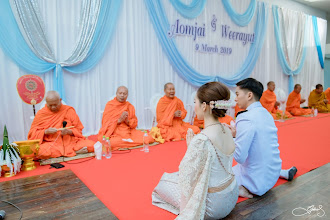 婚禮攝影師Thanurat Numpuak. 08.09.2020的照片