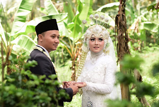 Fotógrafo de casamento Den Bagus Erlangga. Foto de 21.06.2020