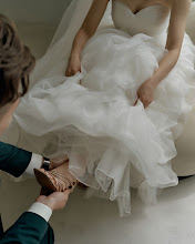 Nhiếp ảnh gia ảnh cưới Elena Kovaleva. Ảnh trong ngày 16.10.2023