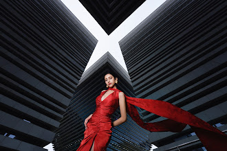 Wedding photographer Huan Su. Photo of 04.11.2025