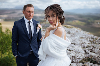 Wedding photographer Yuliya Nazarova. Photo of 03.01.2020