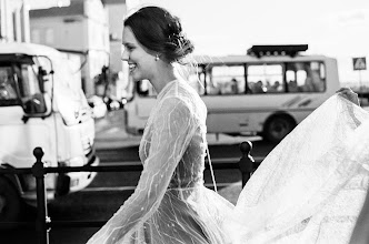 Wedding photographer Natasha Barova. Photo of 04.02.2020