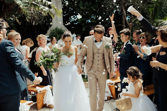 Fotógrafo de bodas Tom Hollow. Foto del 31.07.2019