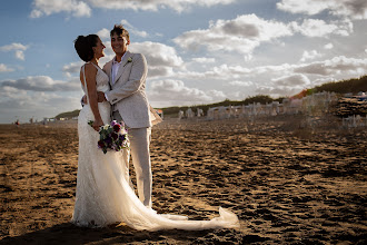 Wedding photographer Esteban Lago. Photo of 07.04.2024