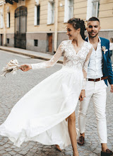 Wedding photographer Nataliya Nyrkova. Photo of 13.09.2020