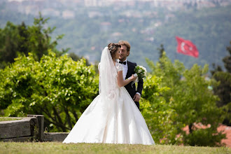 Fotógrafo de casamento Recai Büyük. Foto de 11.07.2020