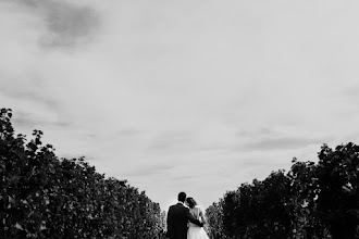 Wedding photographer Caroline Alexandre. Photo of 24.03.2020