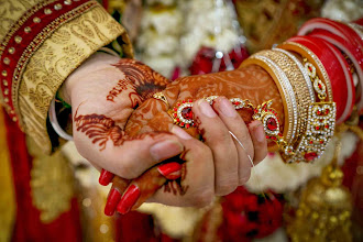 Fotografo di matrimoni Chandan Puri. Foto del 27.08.2018