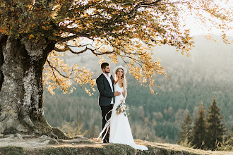 Wedding photographer Ksenia Radl. Photo of 22.11.2020