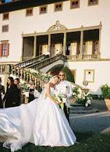 Wedding photographer Nina Zverkova. Photo of 02.08.2025