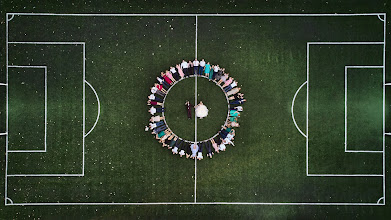 Huwelijksfotograaf Artur Kuźnik. Foto van 10.09.2022