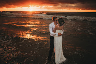 Fotógrafo de bodas Dominika Kusy. Foto del 05.08.2020