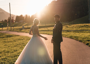 Nhiếp ảnh gia ảnh cưới Jeremy Fuchs. Ảnh trong ngày 18.05.2020