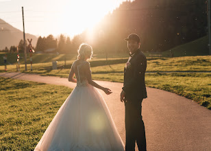 Hääkuvaaja Jeremy Fuchs. 18.05.2020 päivän kuva