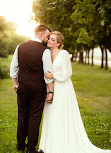 Jurufoto perkahwinan Anna Galkina. Foto pada 22.08.2025