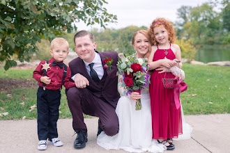 Fotografo di matrimoni Kat Merriman. Foto del 09.09.2019