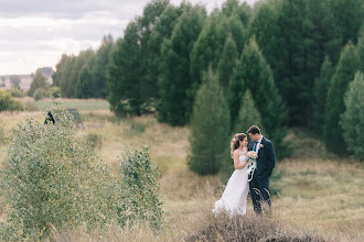 Fotógrafo de casamento Adel Gaynullin. Foto de 14.04.2019