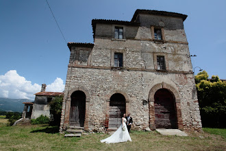 Jurufoto perkahwinan Alessandro Giagnoli. Foto pada 14.04.2020