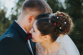 Fotografo di matrimoni Elena Lyshko. Foto del 08.08.2019