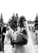 婚禮攝影師Solomiya Kulgavec. 21.12.2021的照片
