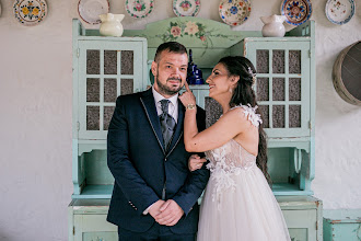 Photographe de mariage Teodóra Balassa. Photo du 06.10.2023