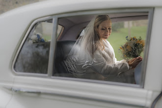 Wedding photographer Allen Blasdell. Photo of 02.10.2024
