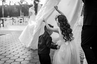 Wedding photographer Berna Rodriguez. Photo of 14.10.2022