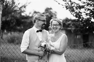 Nhiếp ảnh gia ảnh cưới Dominik Feitsch. Ảnh trong ngày 11.05.2019