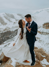 Svatební fotograf Yulya Guseynova. Fotografie z 06.12.2023
