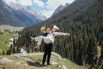 Wedding photographer Oksana Shuvalova. Photo of 15.10.2025