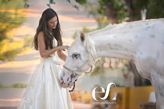 Jurufoto perkahwinan Esmeralda Navarro. Foto pada 22.05.2019