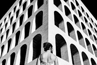 Wedding photographer Gennaro Longobardi. Photo of 30.10.2025