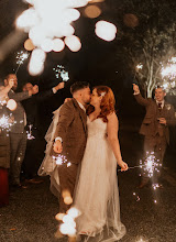 Fotograf ślubny Katie Drury. Zdjęcie z 13.12.2023