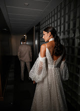 Wedding photographer Darya Roy. Photo of 26.10.2021